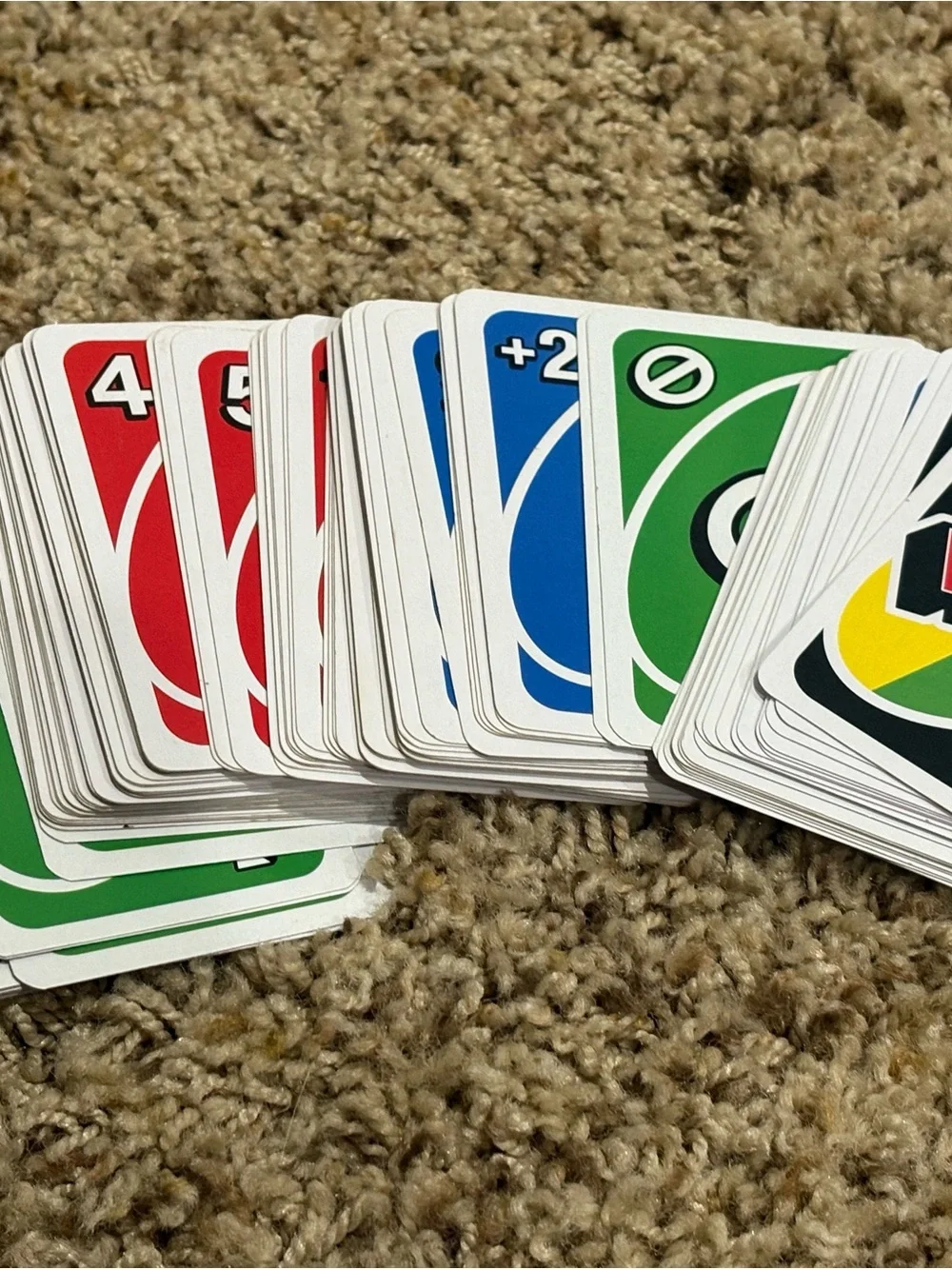 UNO Classic Card Game - no box